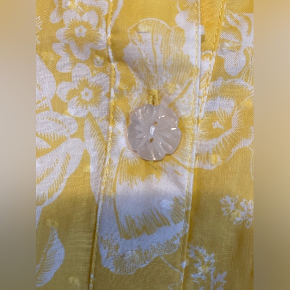 Draper’s & Damons floral button up shirt. Resortwear Vacation beach coast medium - Picture 5 of 6